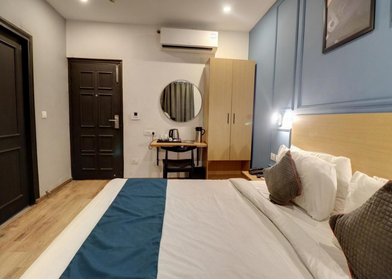 Hotel Mystic Falls 斋浦尔 外观 照片