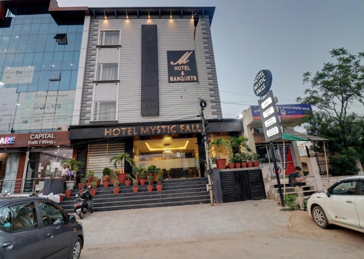 Hotel Mystic Falls 斋浦尔 外观 照片