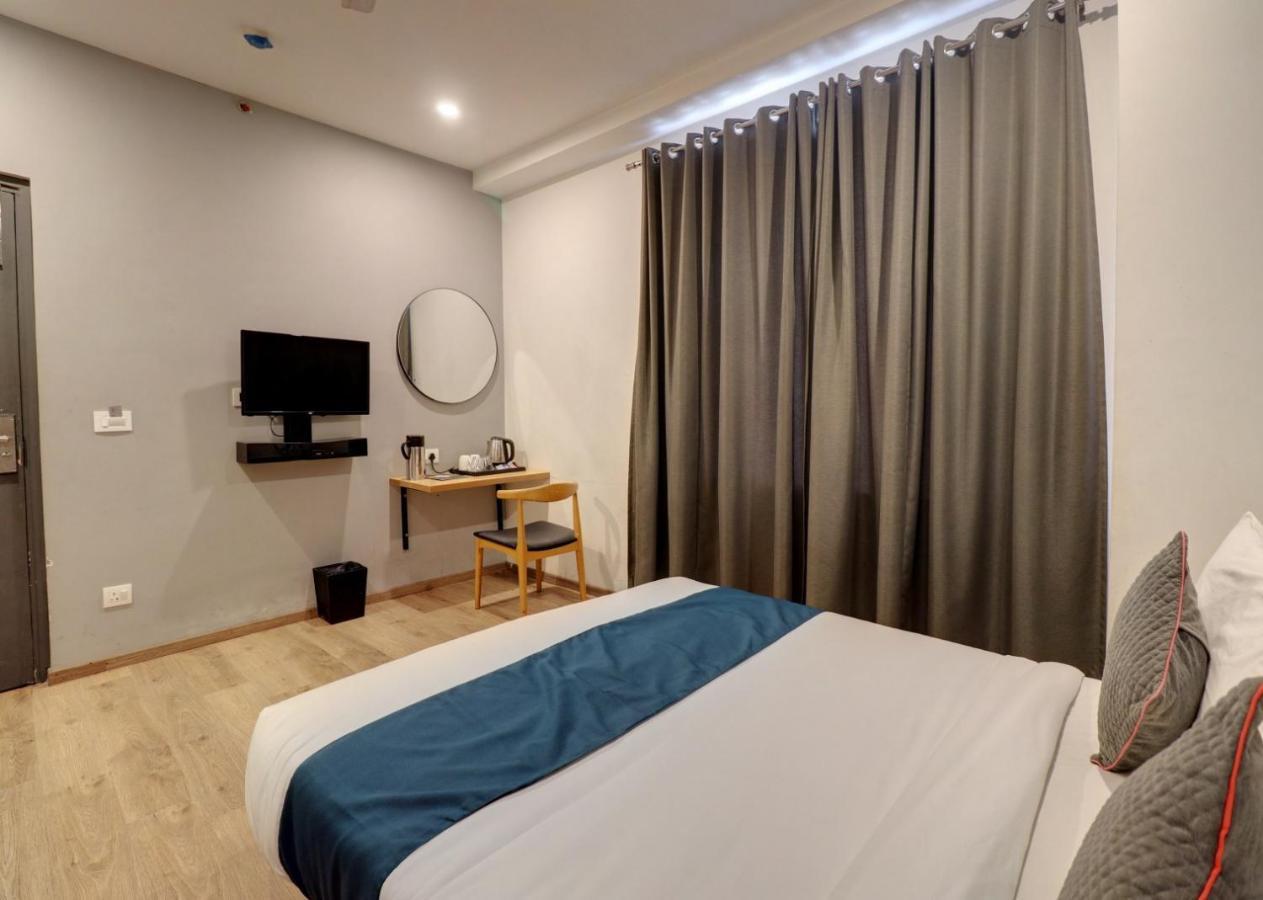 Hotel Mystic Falls 斋浦尔 外观 照片